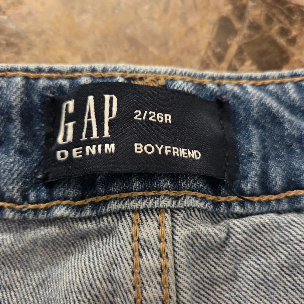 GAP denim boyfriend